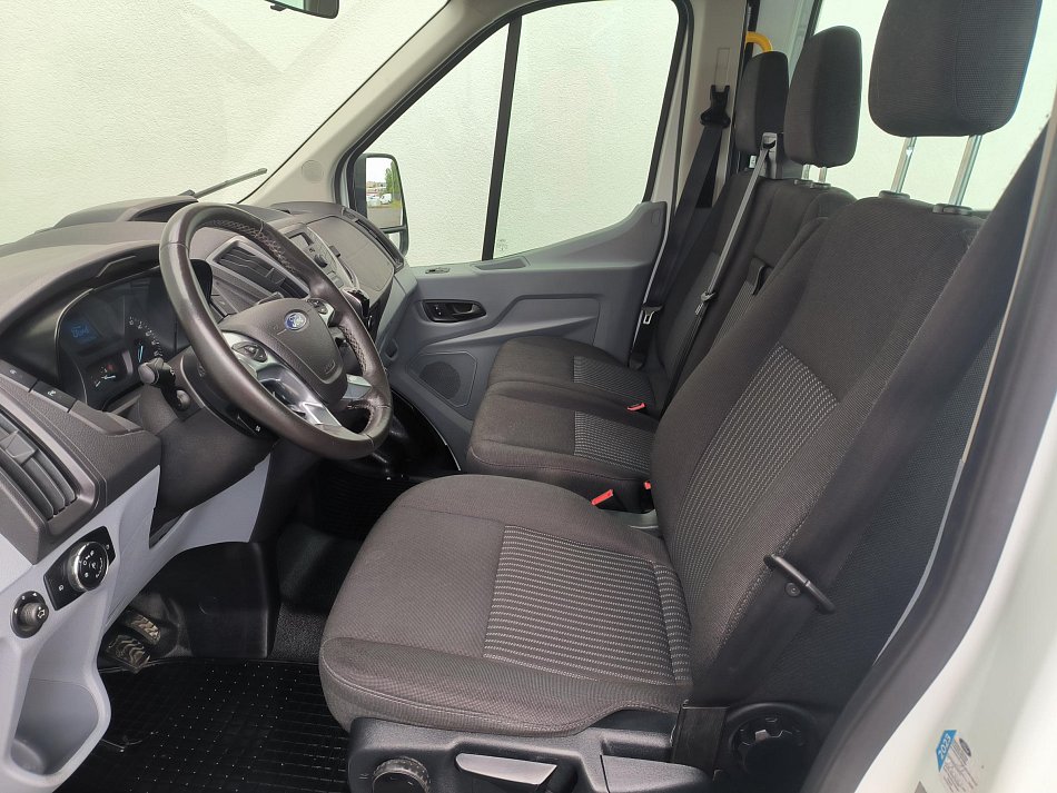 Ford Transit 2.0TDCi Trend L2H2 9míst