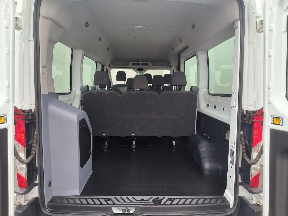 Ford Transit 2.0TDCi Trend L2H2 9míst
