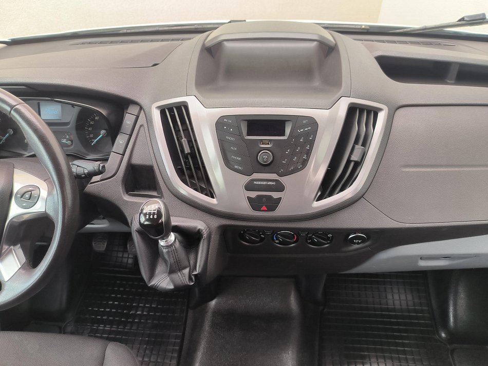Ford Transit 2.0TDCi Trend L2H2 9míst