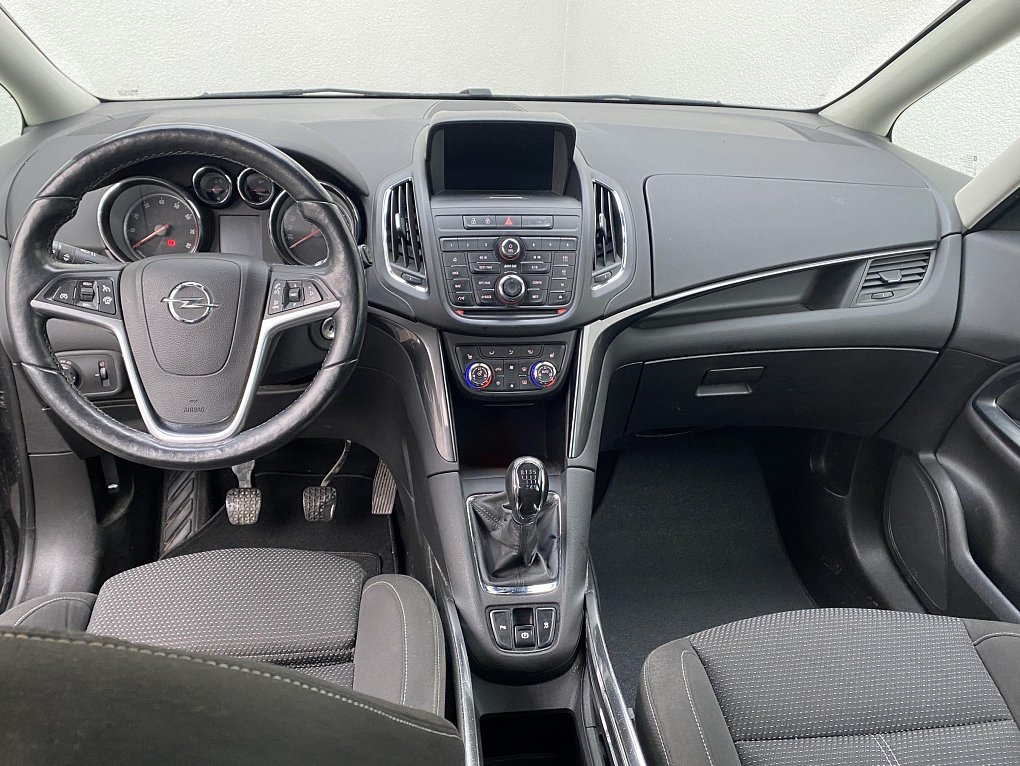 Opel Zafira 1.4T Innovation