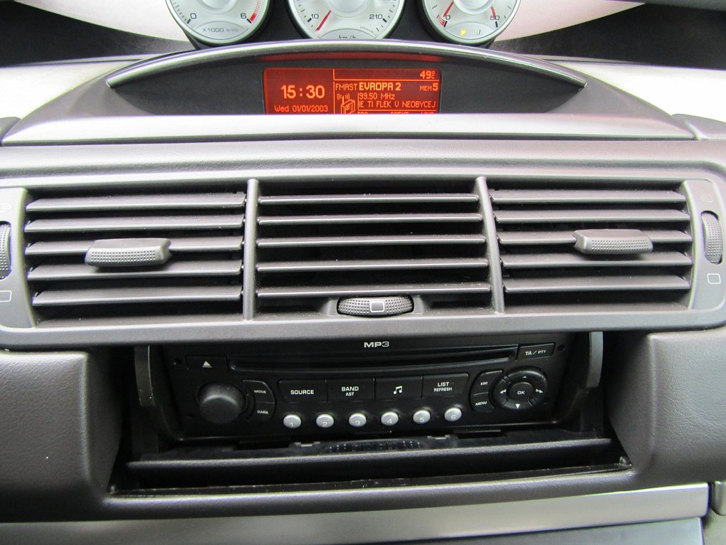 Peugeot 807 2.0 HDi  7Míst