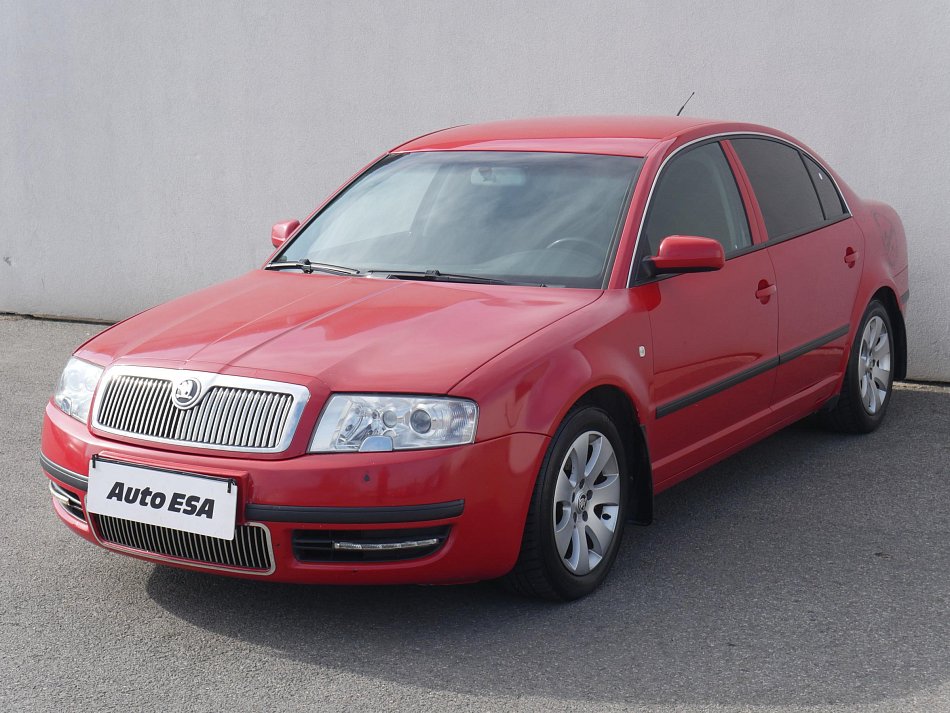 Škoda Superb 2.8 V6 