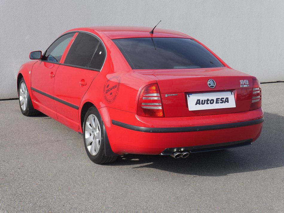 Škoda Superb 2.8 V6 