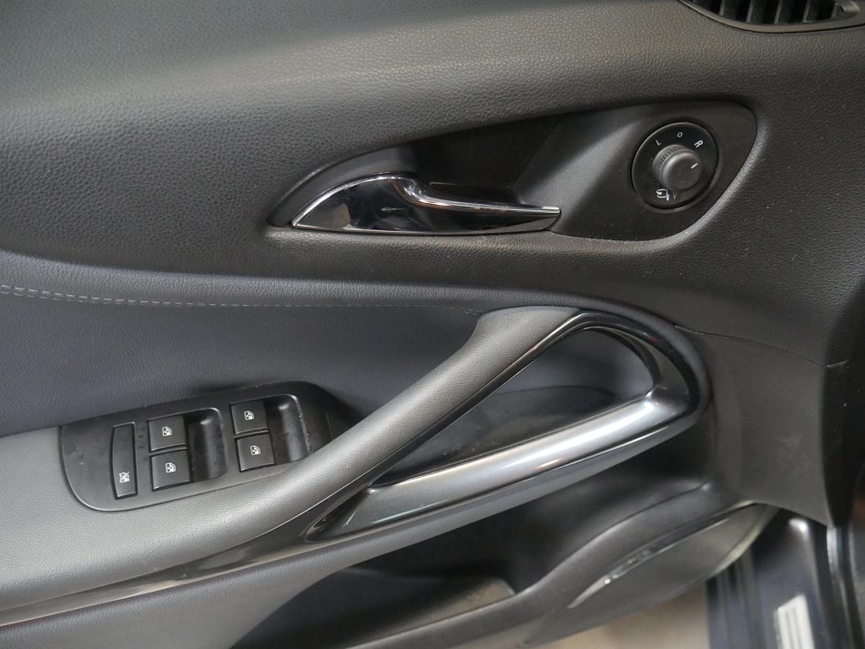 Opel Zafira 1.6CDTi 