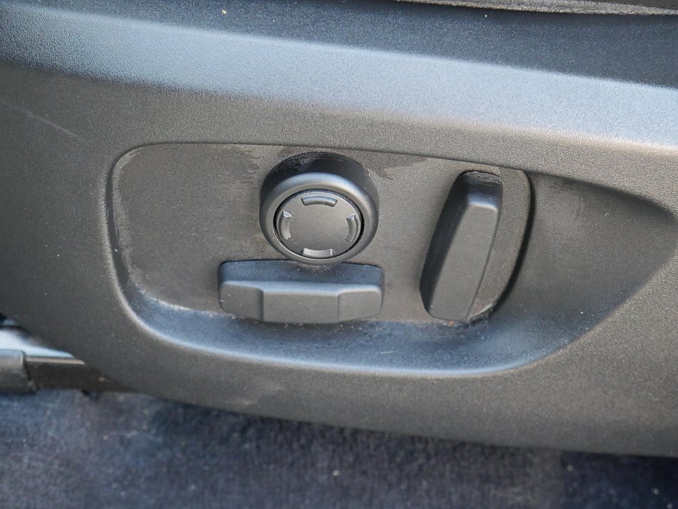 Land Rover Discovery Sport 2.0 TD4  AWD HSE