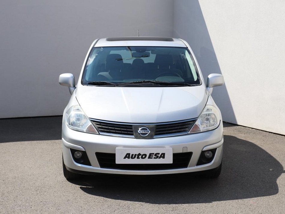 Nissan Tiida 1.6i 