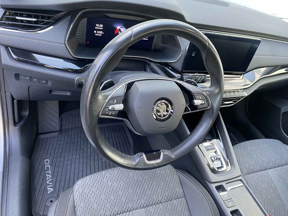 Škoda Octavia IV 2.0 TDi Style