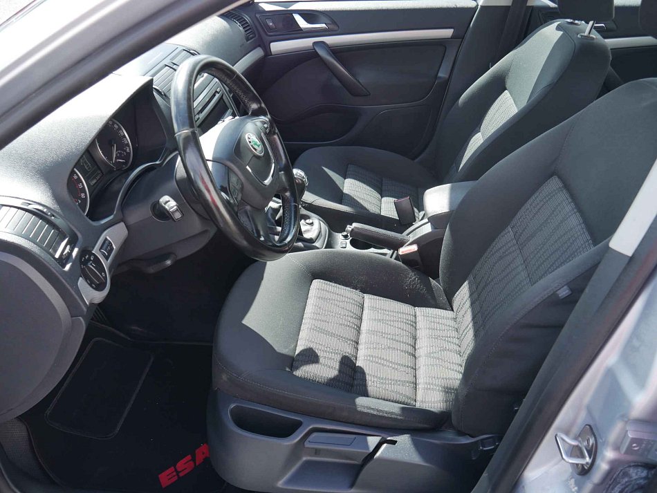 Škoda Octavia II 1.6TDi 