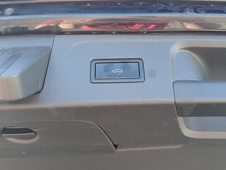 Volkswagen Passat 2.0 TSi 