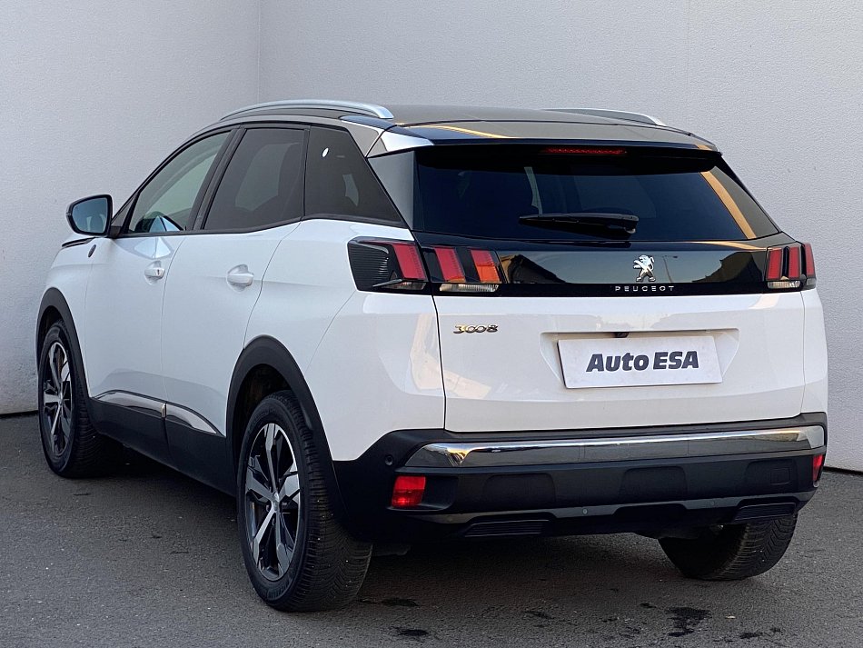 Peugeot 3008 1.2PT Crossway