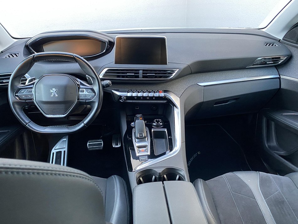 Peugeot 3008 1.2PT Crossway