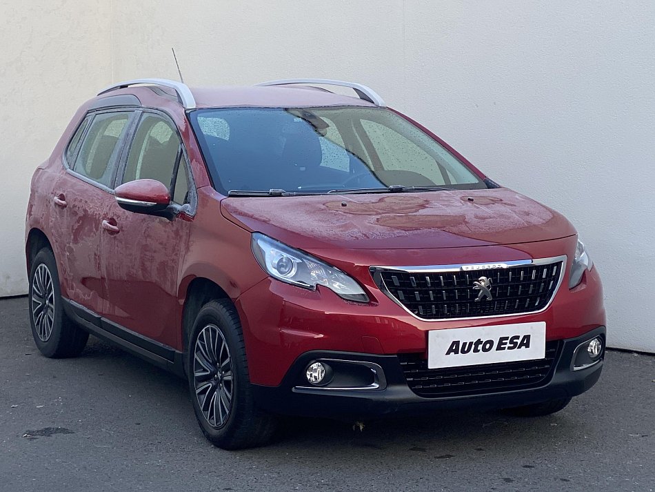 Peugeot 2008 1.2 PT 
