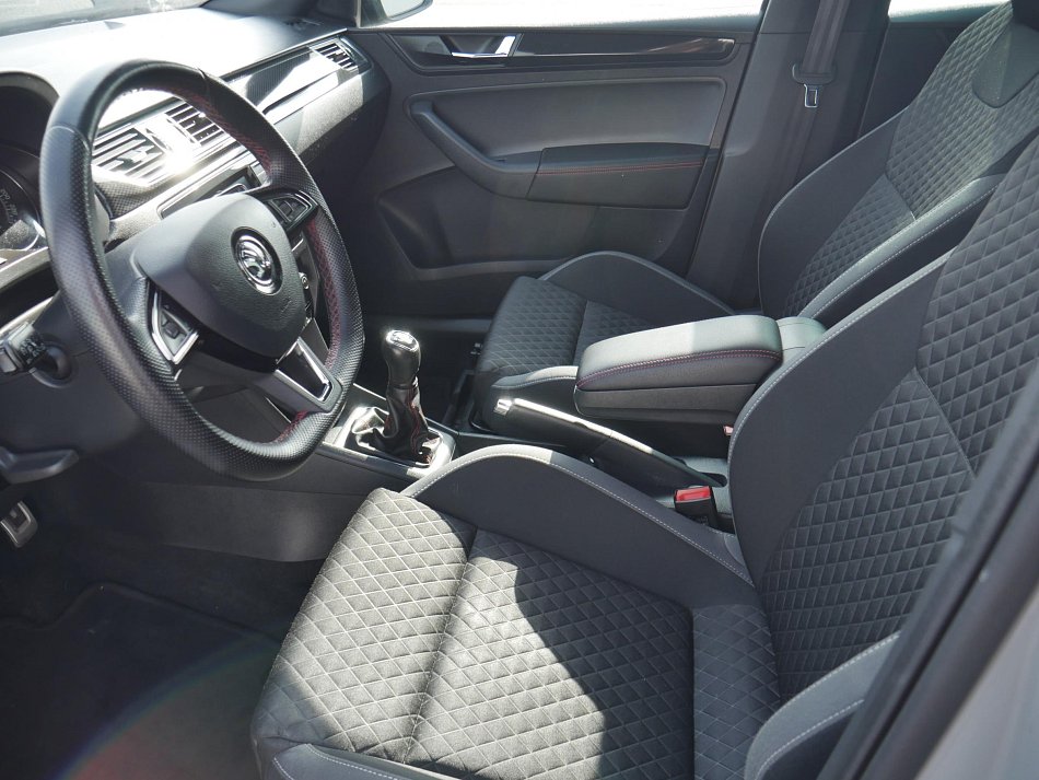 Škoda Rapid 1.0 TSi Monte Carlo