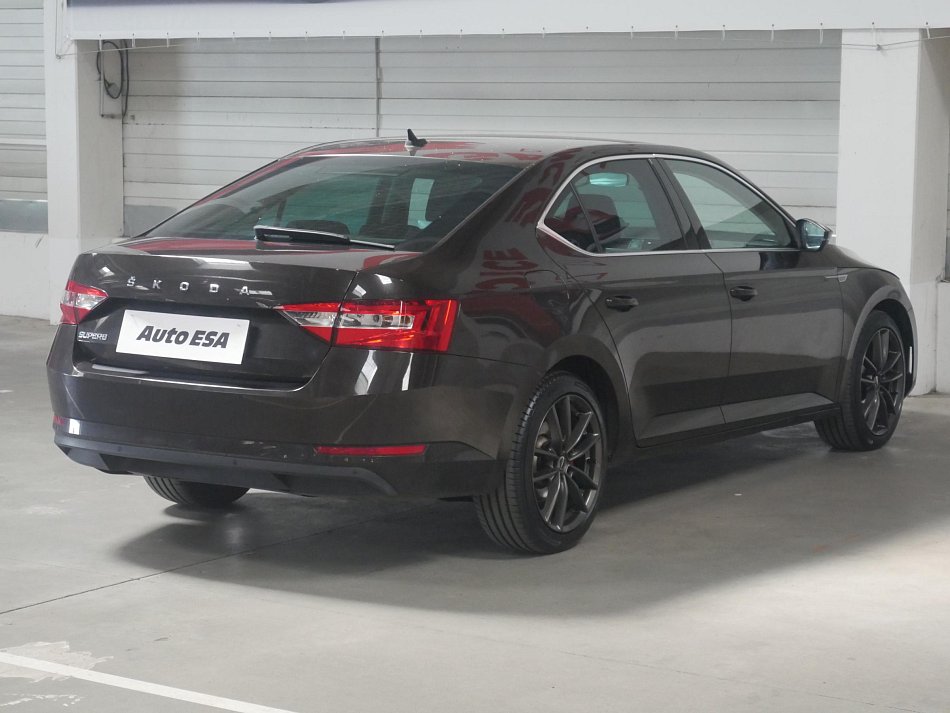 Škoda Superb III 2.0 TDi Ambition