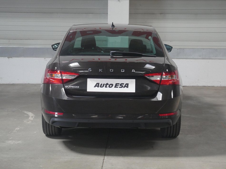 Škoda Superb III 2.0 TDi Ambition