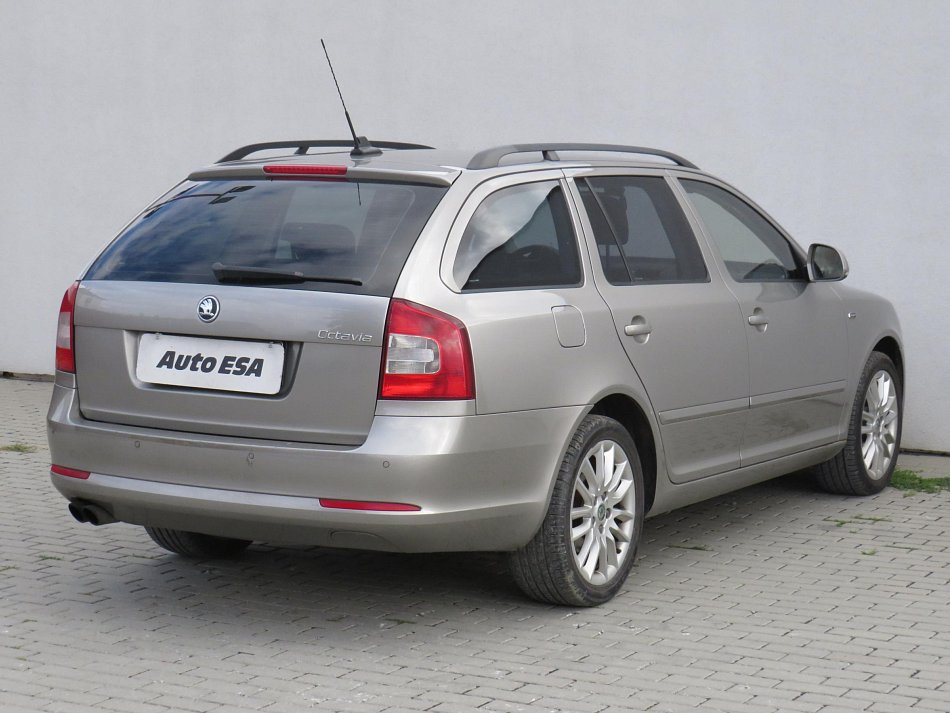 Škoda Octavia II 2.0 TDi L&K