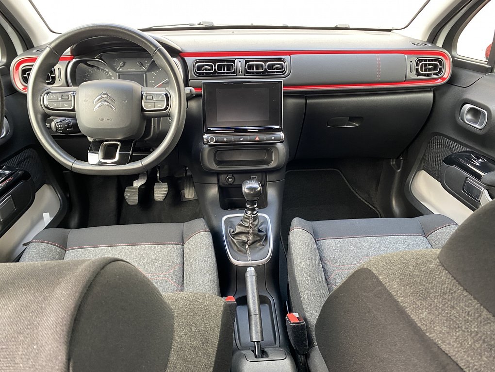 Citroën C3 1.2 e-HTP Shine