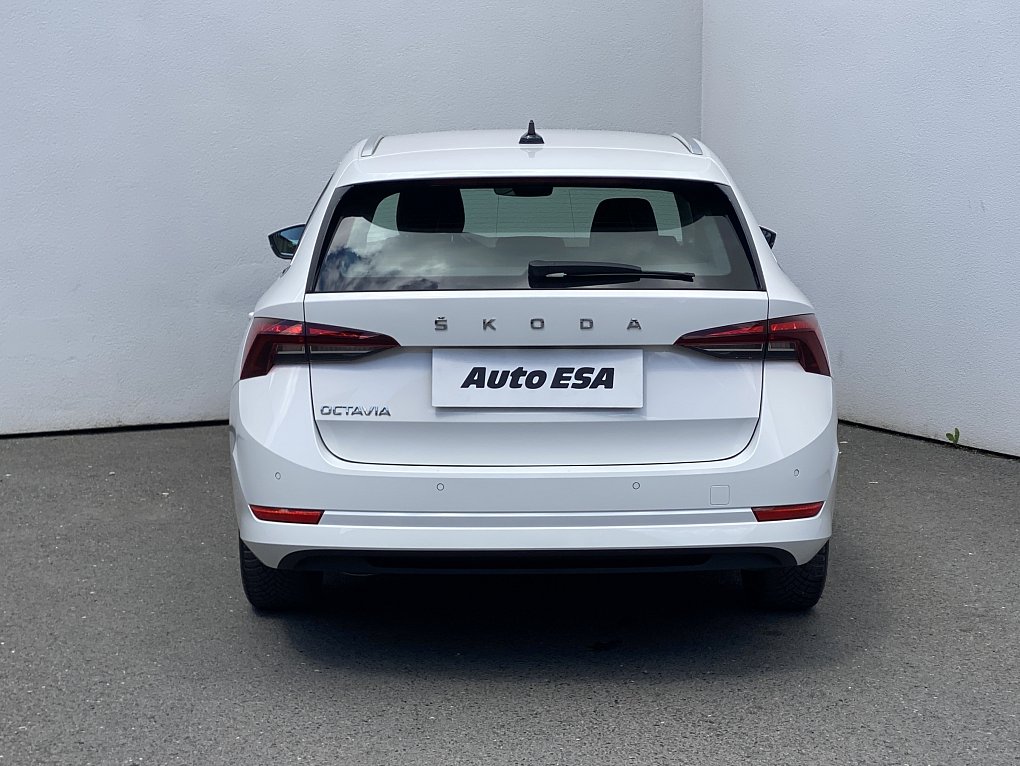 Škoda Octavia IV 1.5 TSi Style