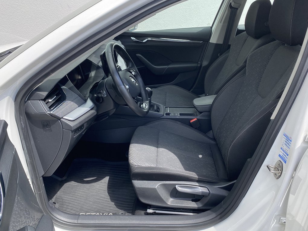Škoda Octavia IV 1.5 TSi Style