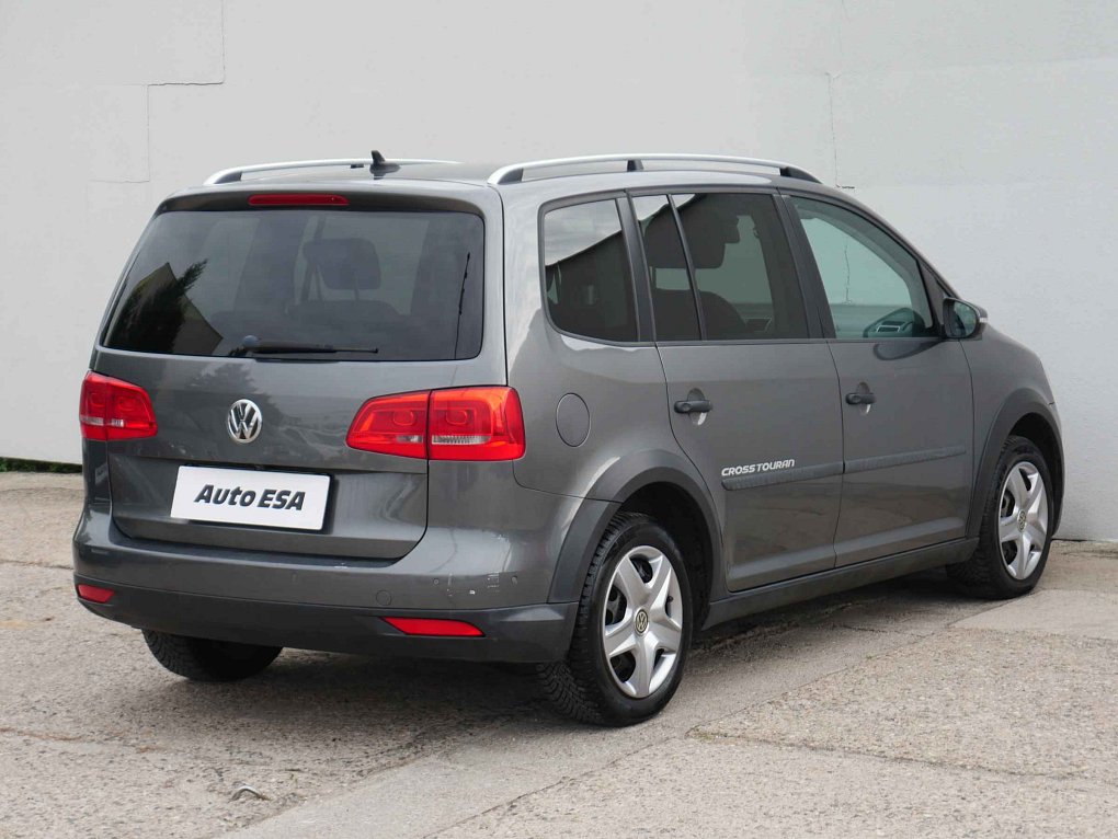 Volkswagen Touran 2.0TDi  7míst