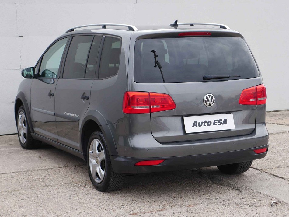 Volkswagen Touran 2.0TDi  7míst
