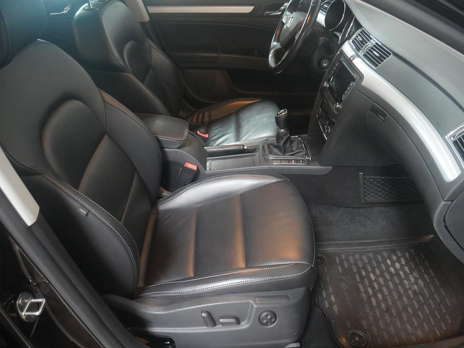 Škoda Superb II 2.0 TDi 