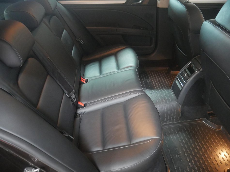 Škoda Superb II 2.0 TDi 