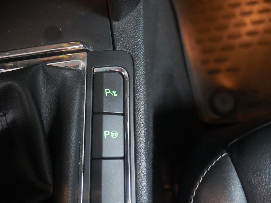 Škoda Superb II 2.0 TDi 