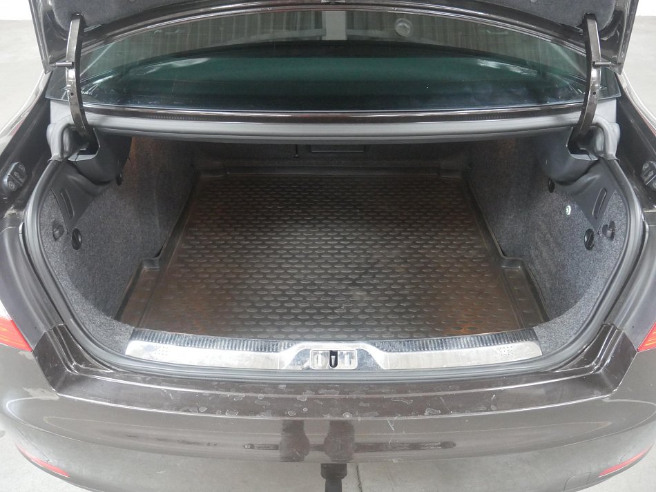 Škoda Superb II 2.0 TDi 