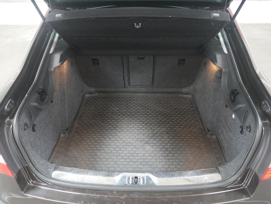 Škoda Superb II 2.0 TDi 