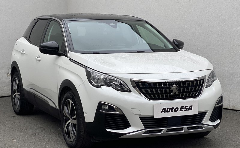 Peugeot 3008 1.2 PT Allure