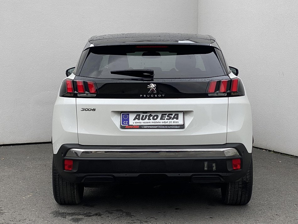Peugeot 3008 1.2 PT Allure