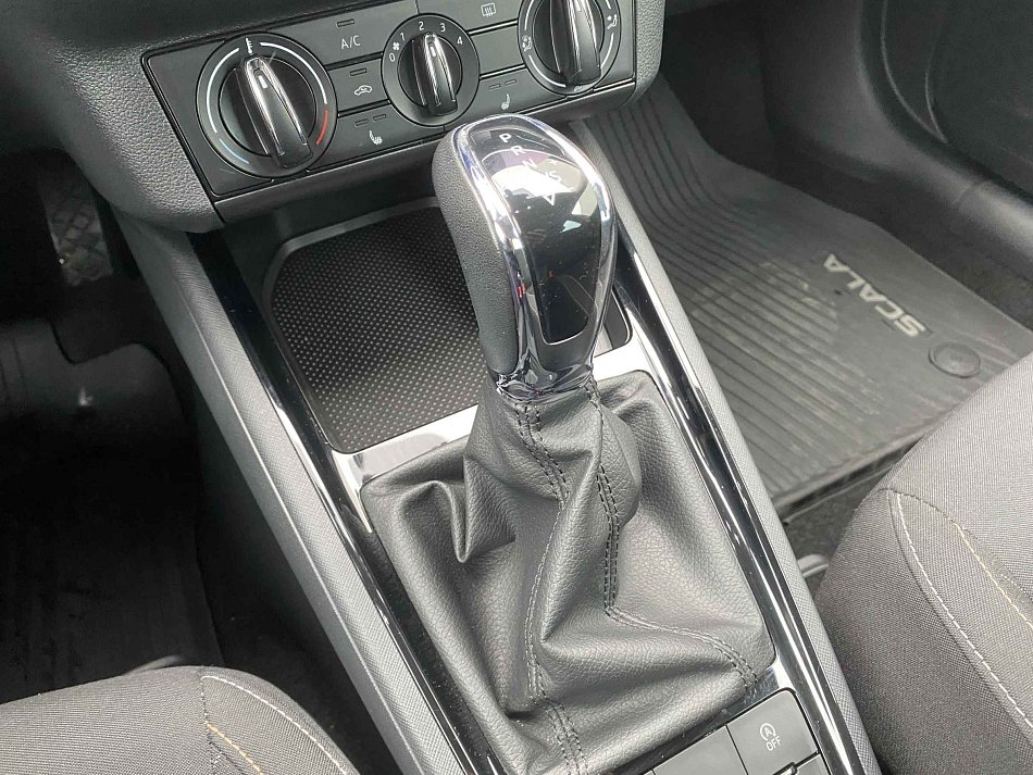 Škoda Scala 1.0 TSi Ambition