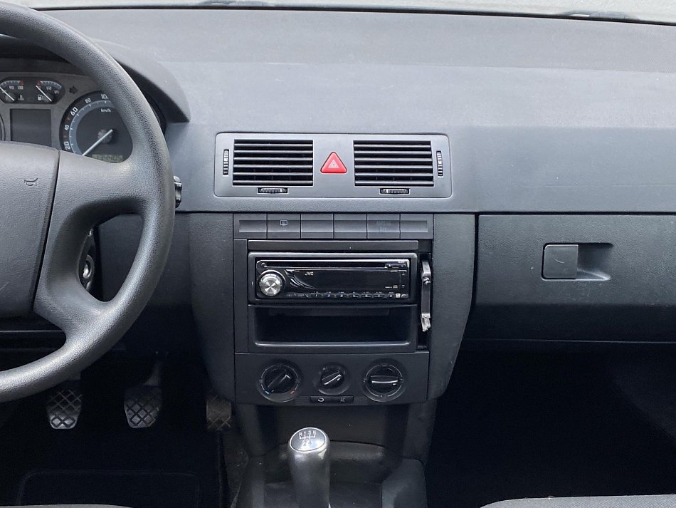 Škoda Fabia I 1.4 16V 