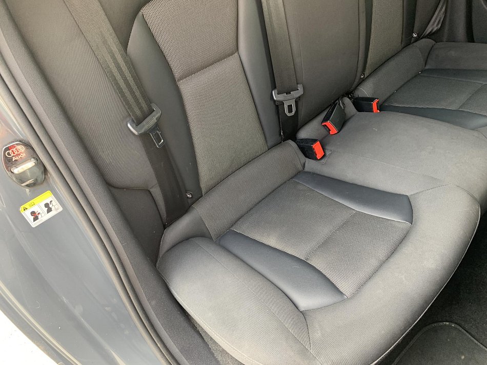Audi A1 1.6 TDi 
