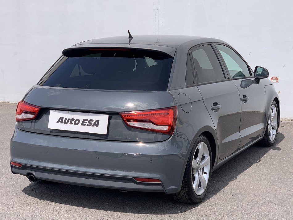 Audi A1 1.6 TDi 
