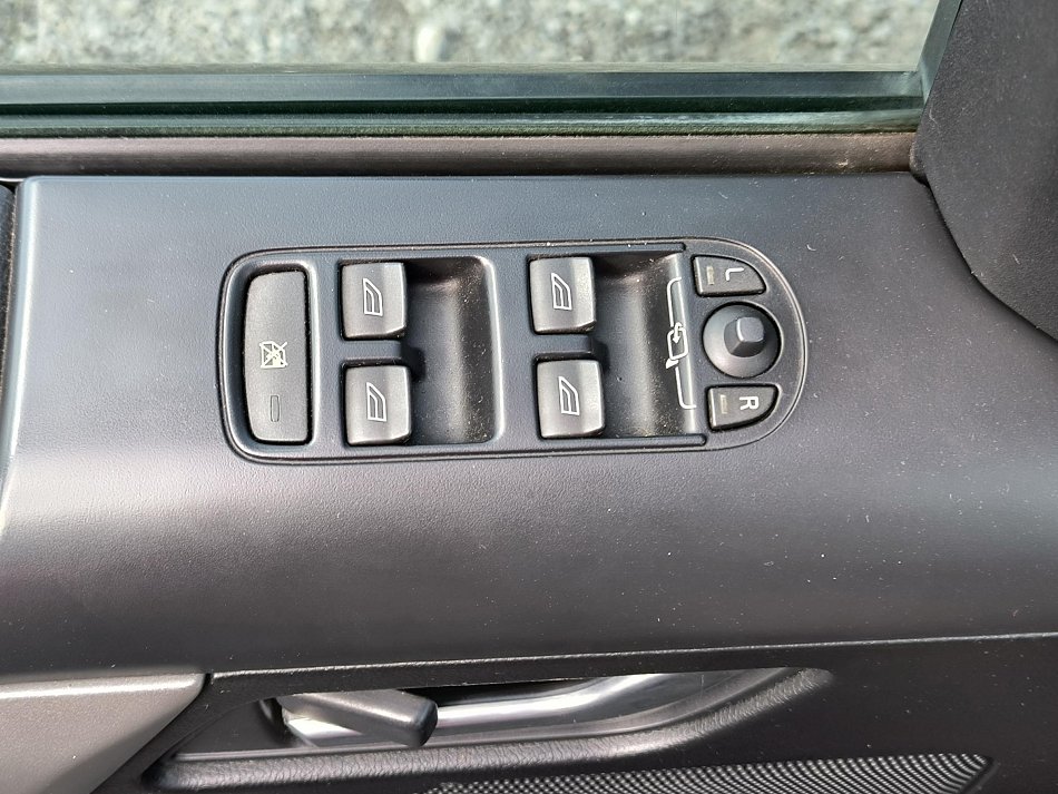 Land Rover Freelander 2.2 TD4  4x4