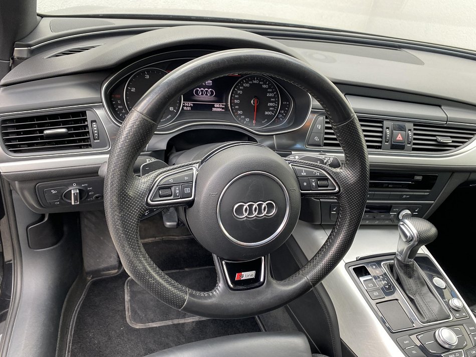 Audi A6 3.0TDi S-line Quattro