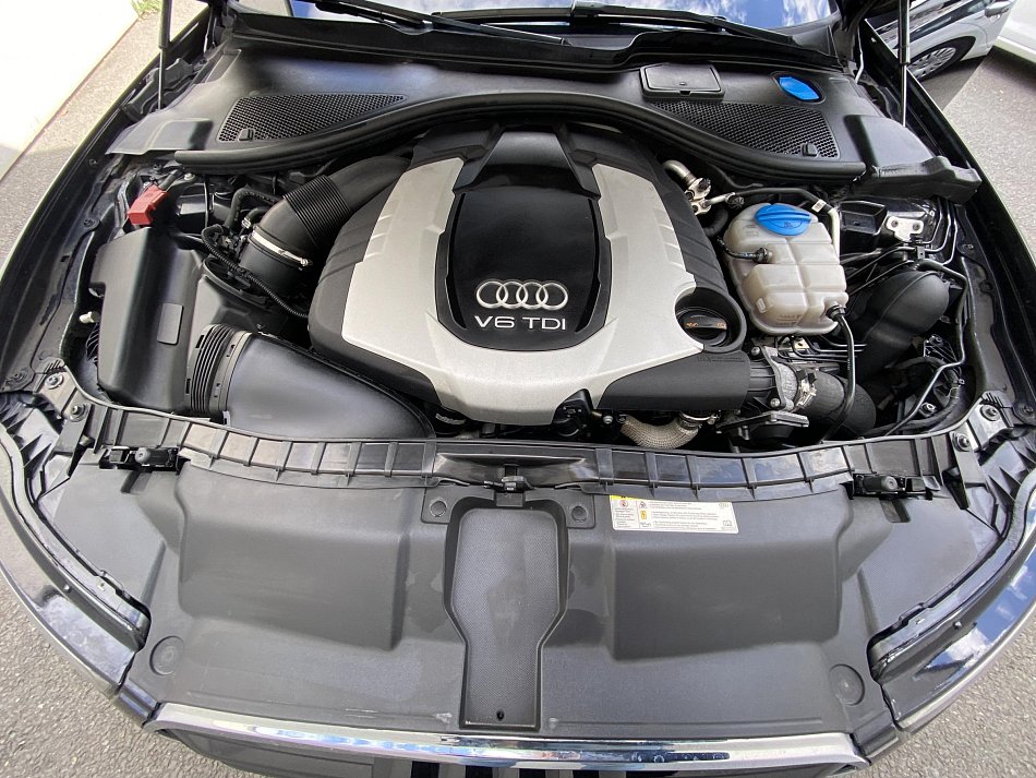 Audi A6 3.0TDi S-line Quattro