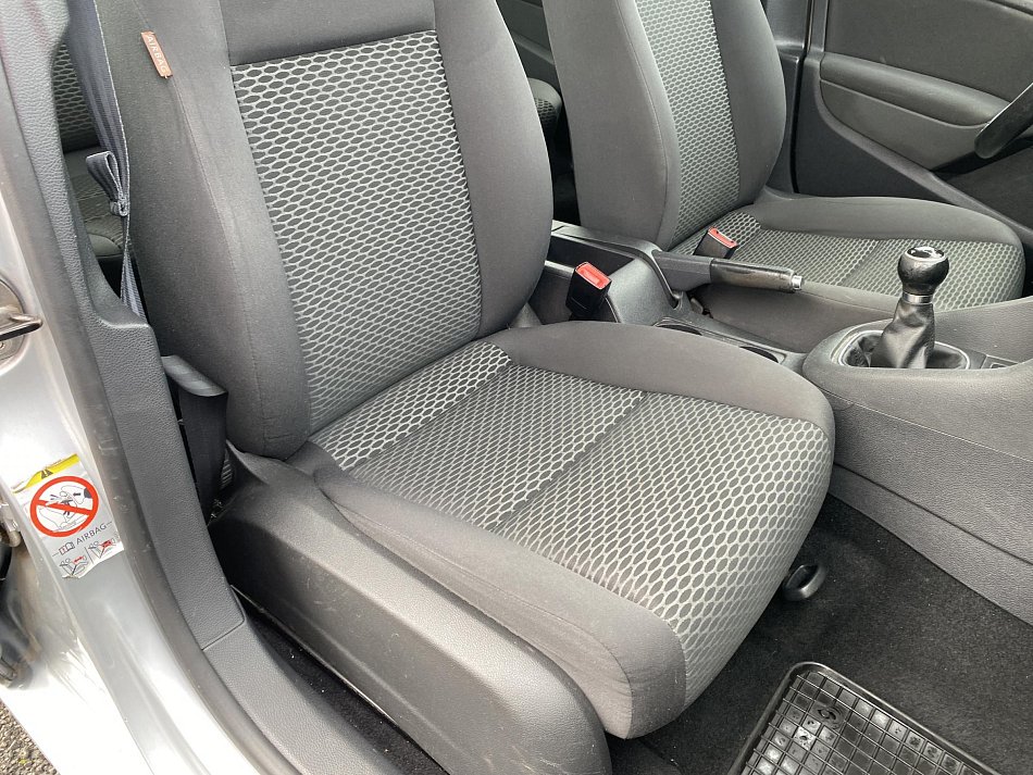 Volkswagen Golf 1.4i 