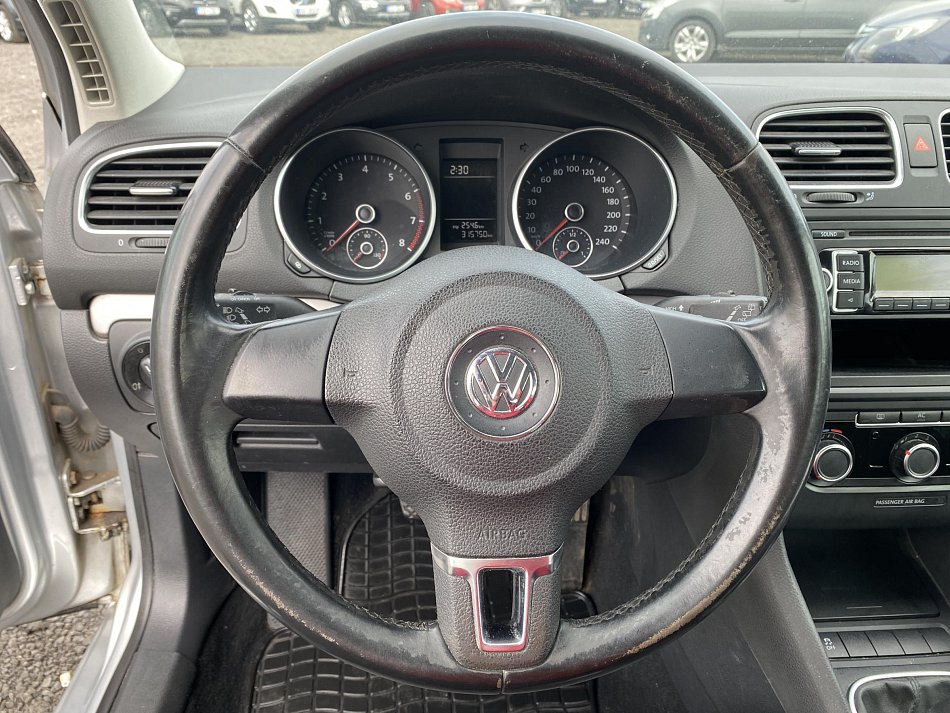 Volkswagen Golf 1.4i 
