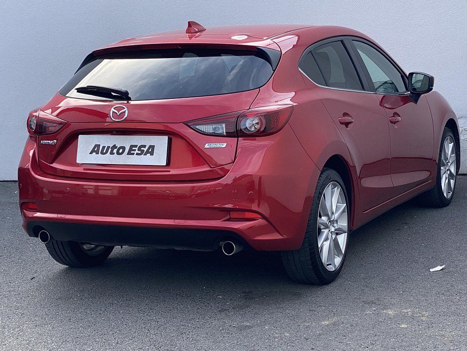 Mazda 3 2.0i Sport