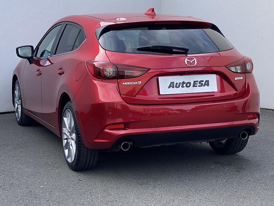 Mazda 3 2.0i Sport