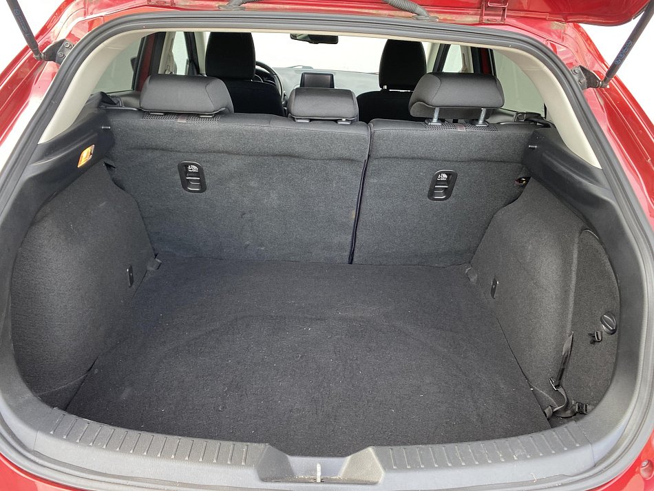 Mazda 3 2.0i Sport