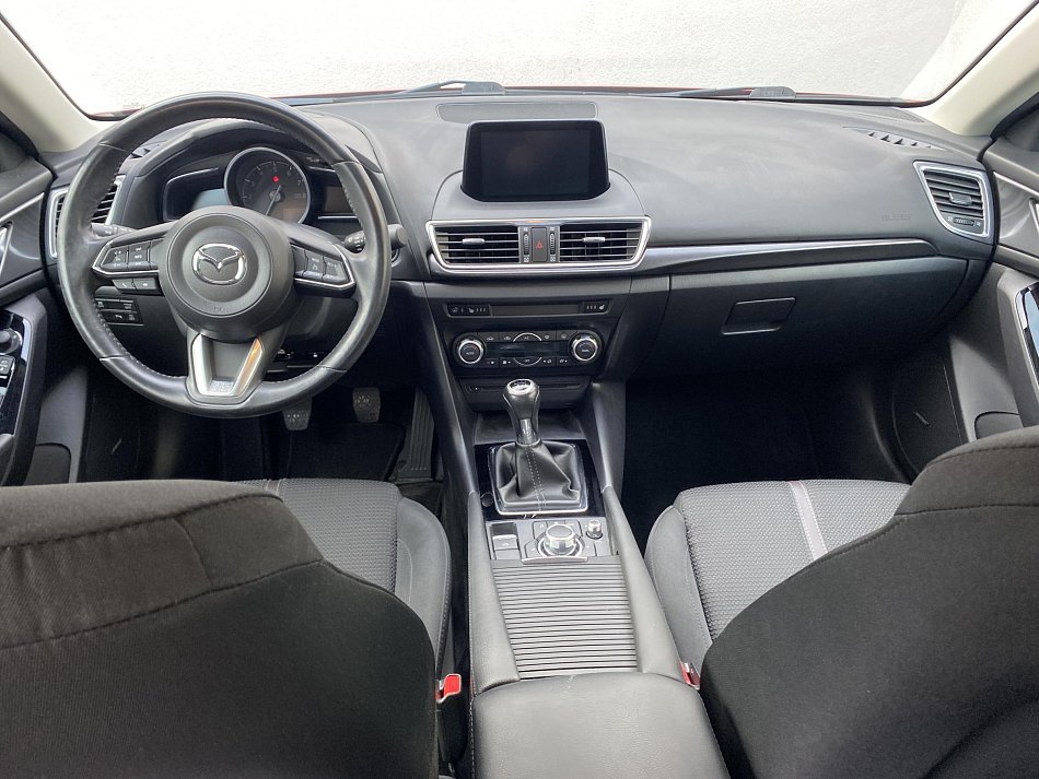 Mazda 3 2.0i Sport