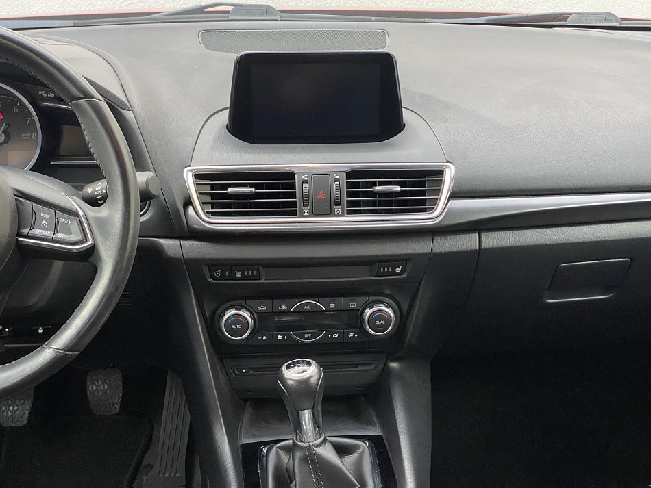 Mazda 3 2.0i Sport
