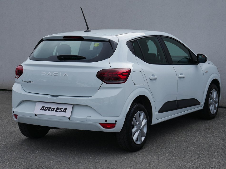 Dacia Sandero 1.0 i 