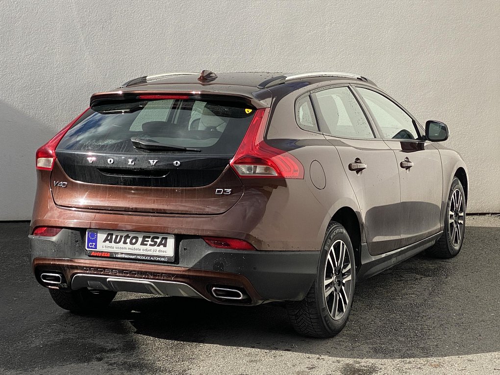 Volvo V40 2.0 D3 Cross Country