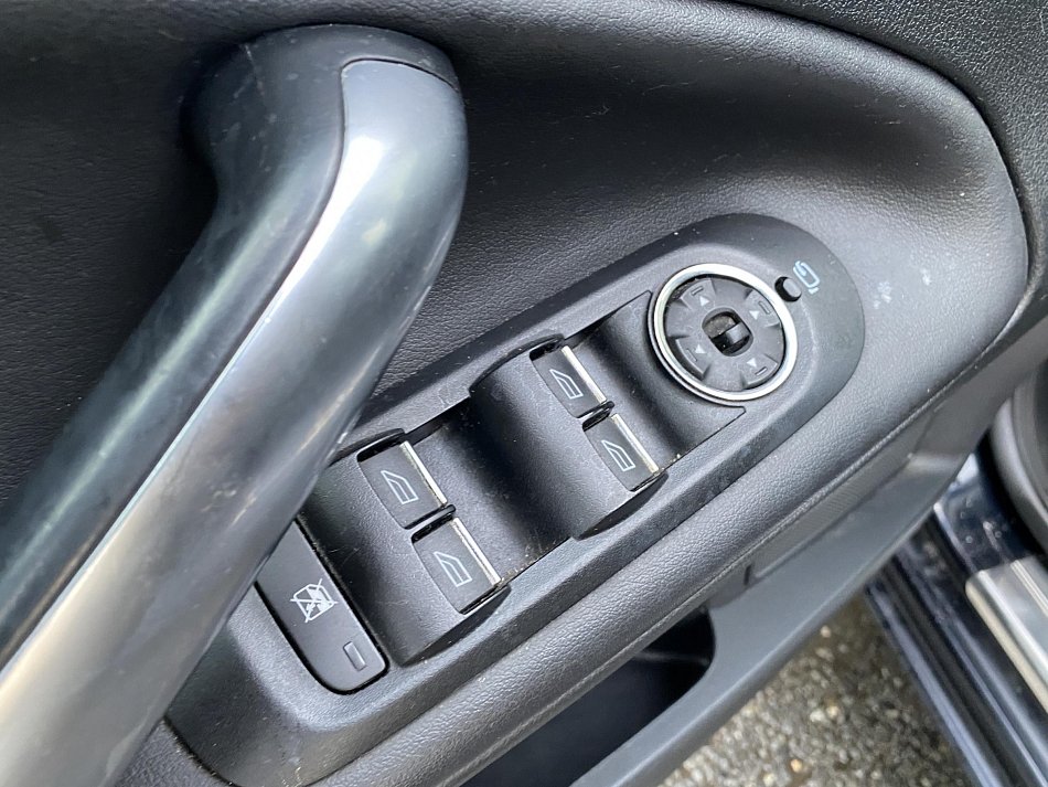 Ford Mondeo 2.0 TDCi 