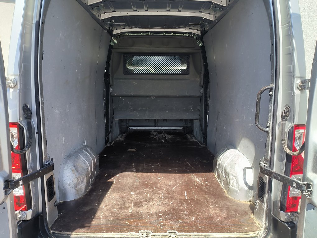 Opel Movano 2.3CDTi  L3H2 7míst